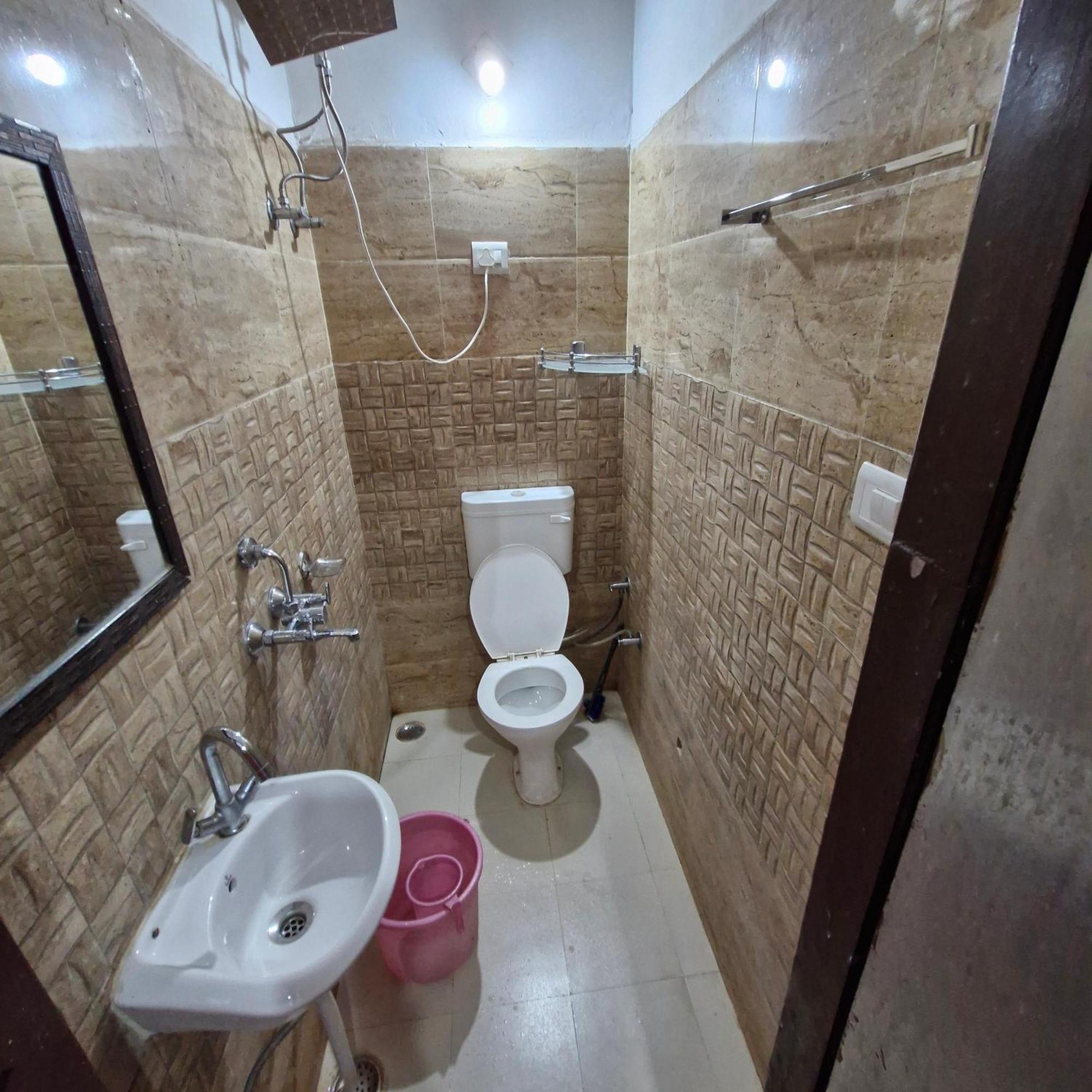 Saatvik Homestay Katra  Room photo