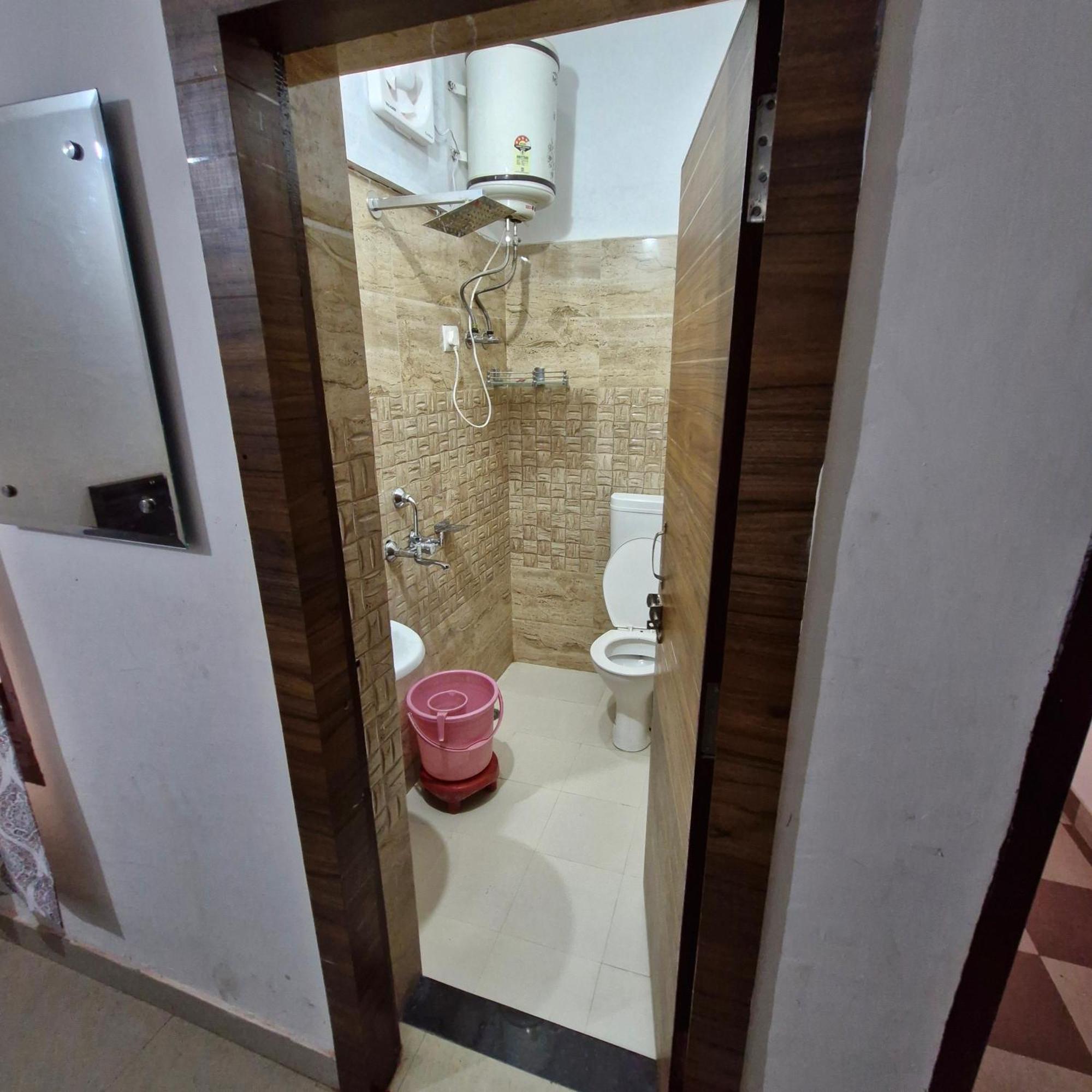 Saatvik Homestay Katra  Room photo