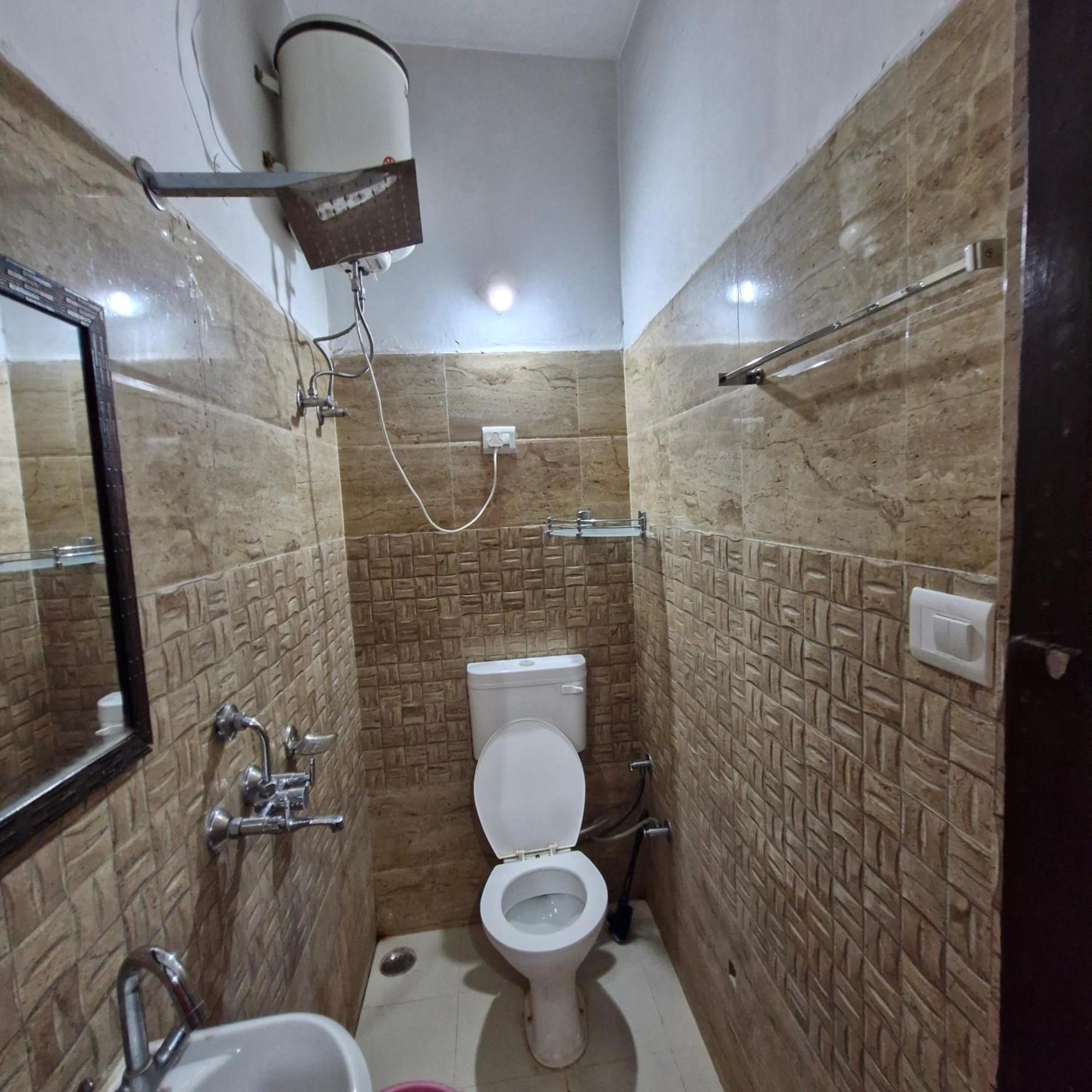 Saatvik Homestay Katra  Exterior photo