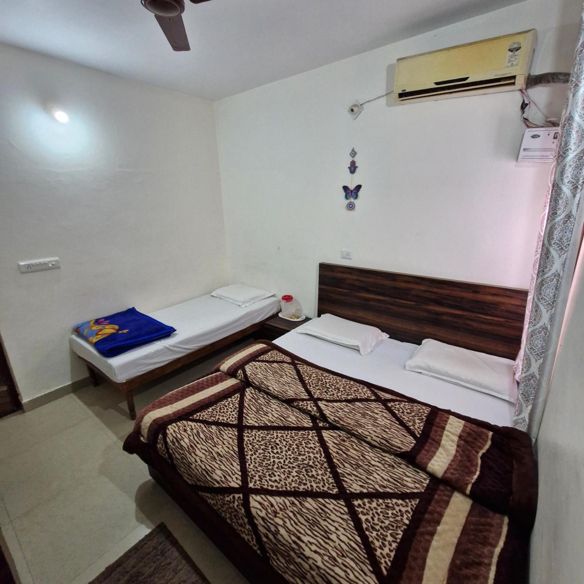 Saatvik Homestay Katra  Room photo